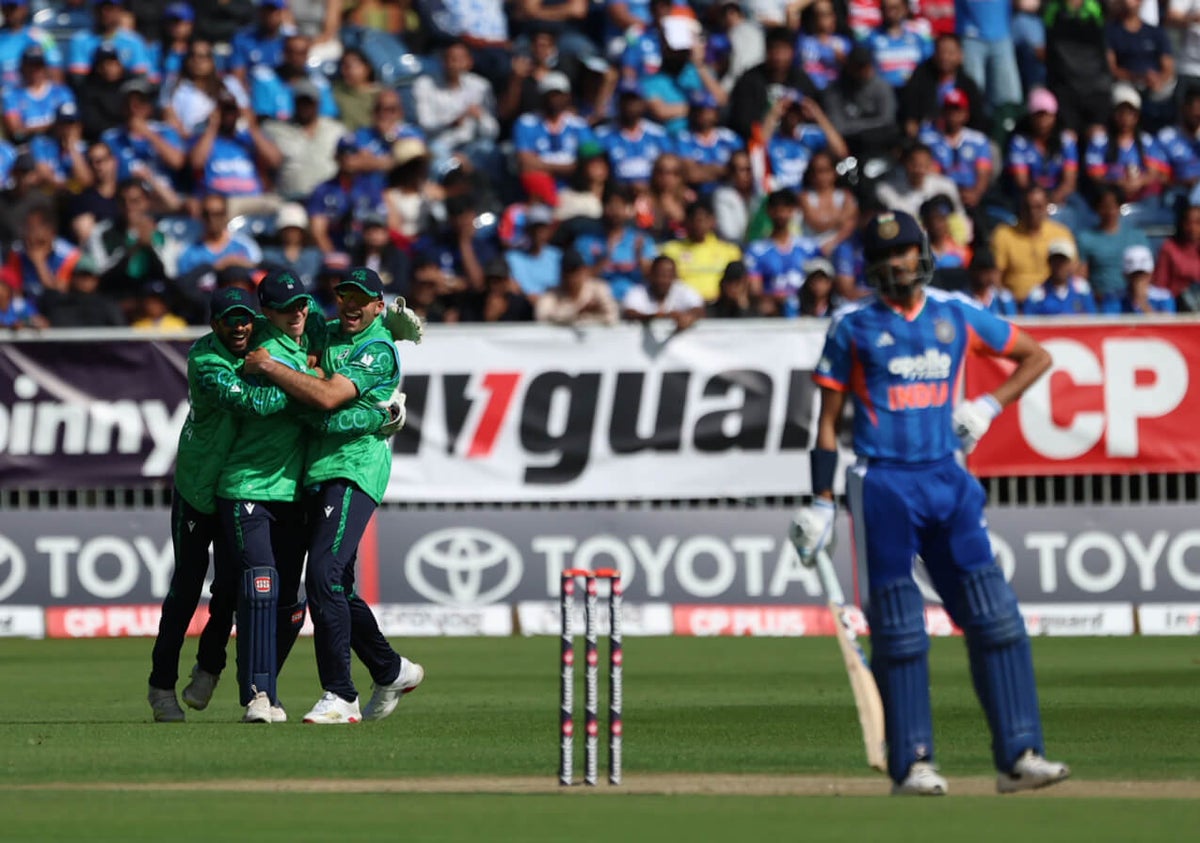 Irlandia Kalahkan Juara T20 Dunia India dengan Satu Run